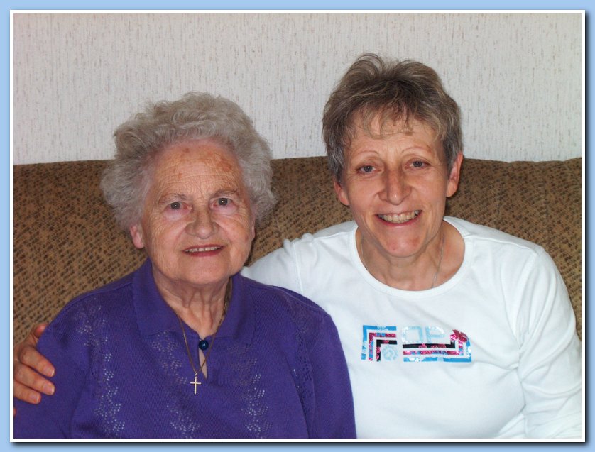 Frau Rose und Gisela